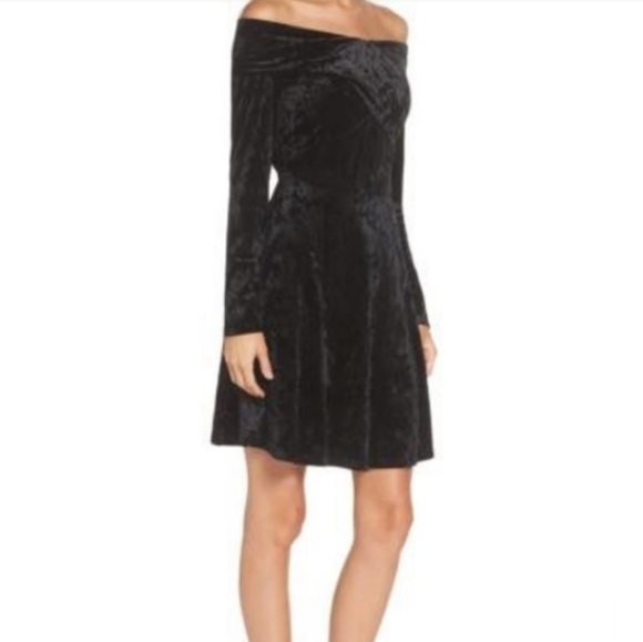 Chelsea 28 black cocktail party dress - Picture 2 of 5